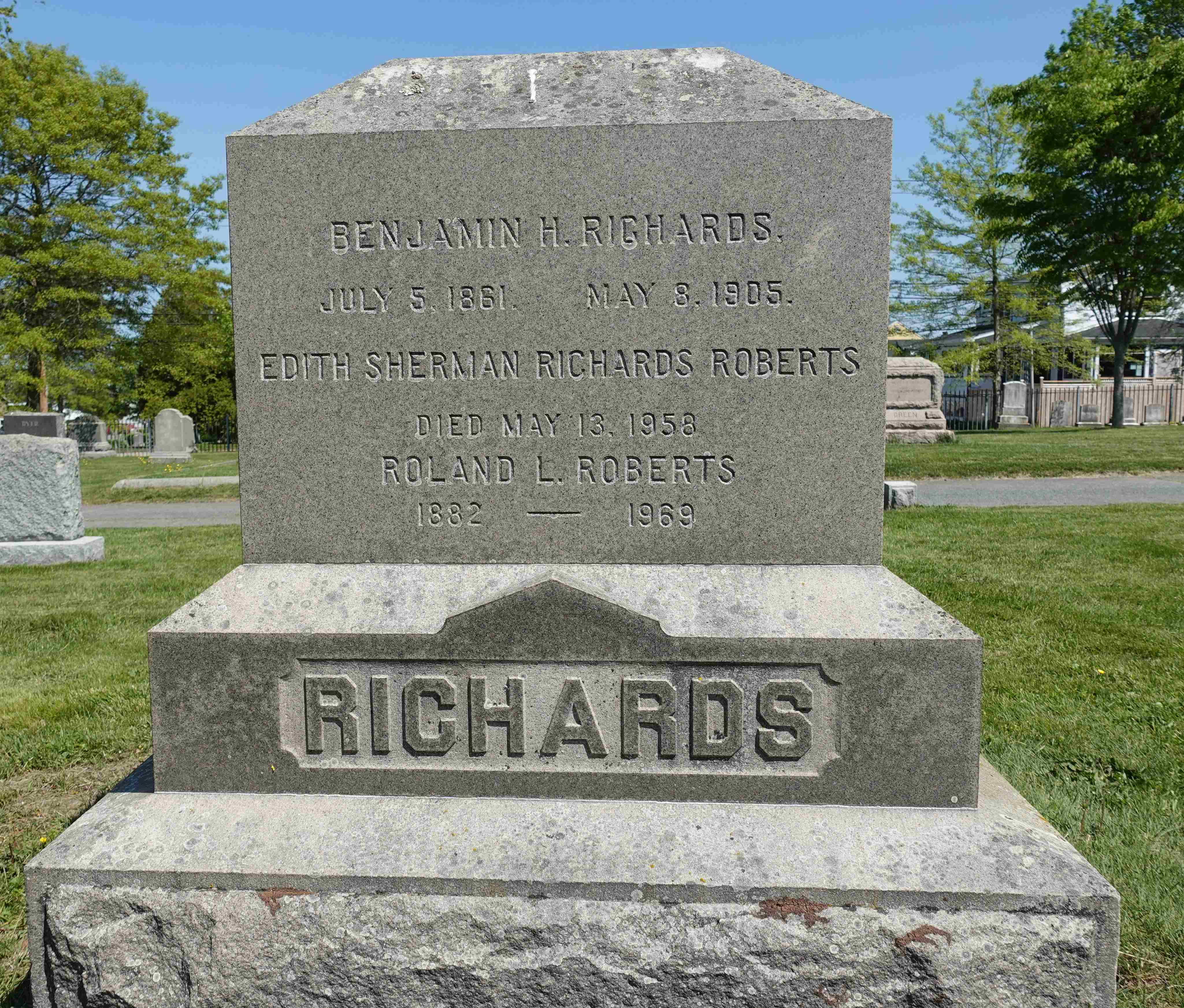 Rhode Island Historic Cemeteries - Person Details